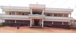 నువ్వా నేనా…? తహసీల్ ఆఫీసులో.. అధికారుల ఆధిపత్యం!?