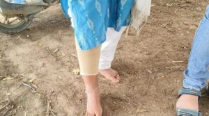 సర్పంచ్ వర్గం నుంచి ప్రాణభయం ఉందంటూ పోలీసులను ఆశ్రయించిన కుటుంబం